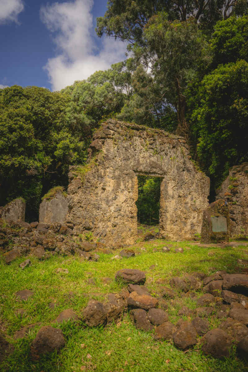 Wall Poster - Ancient Ruins in Hawaii