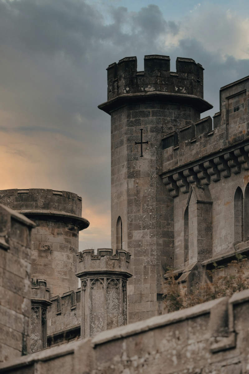 Wall Poster - Castle in the Lake District