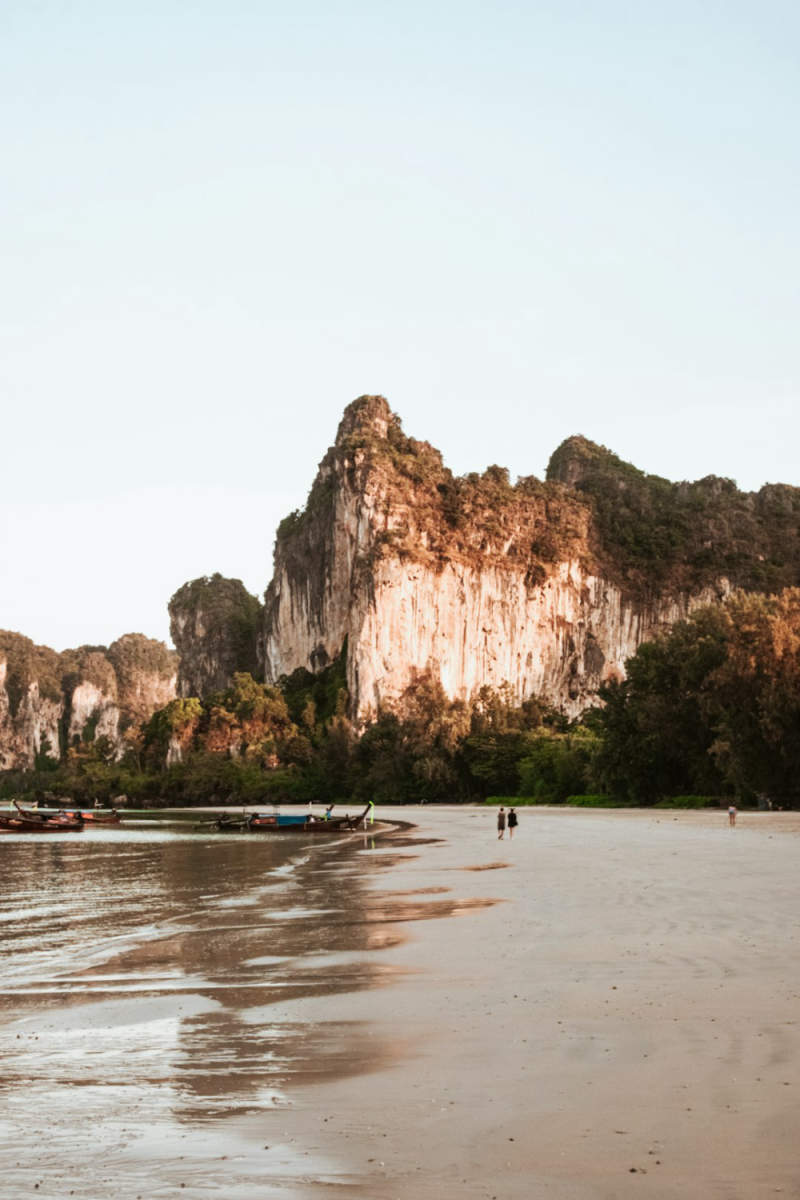 Wall Poster - Coastal Cliffs in Thailand