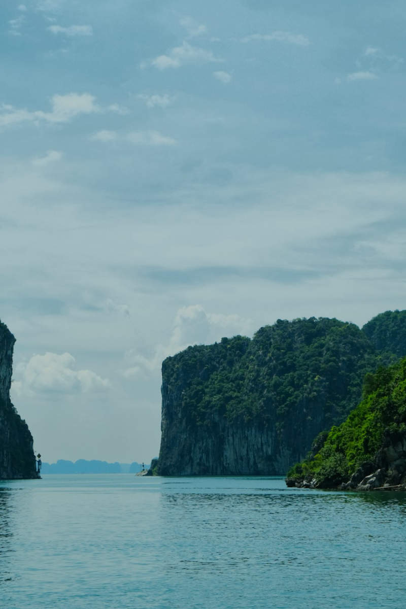 Wall Poster - Desert in Halong Bay