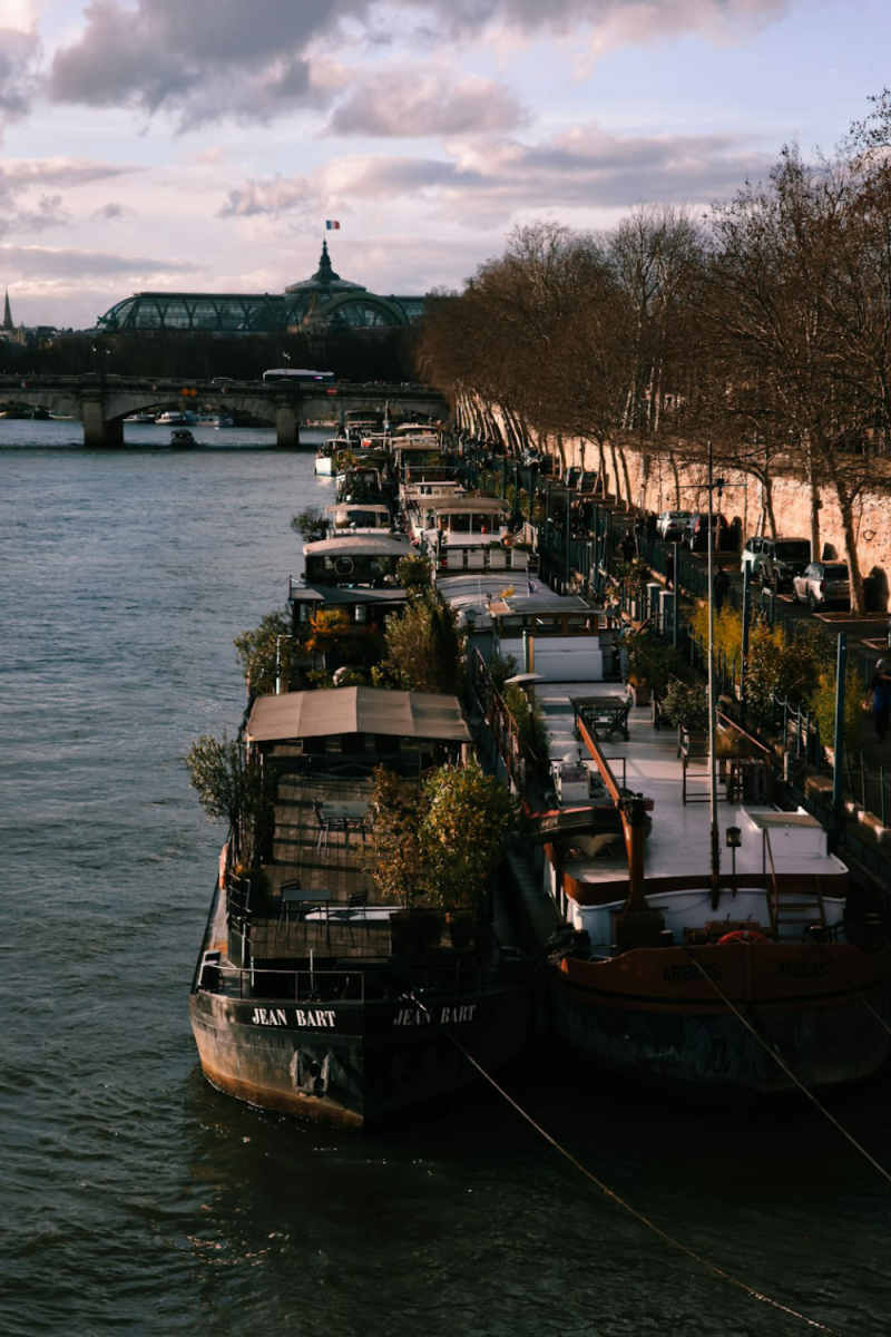 Wall Poster - Fishing Village in Paris