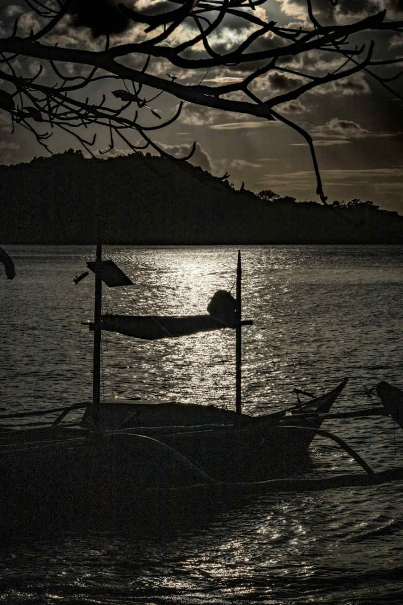 Wall Poster - Full Moon in the Philippines