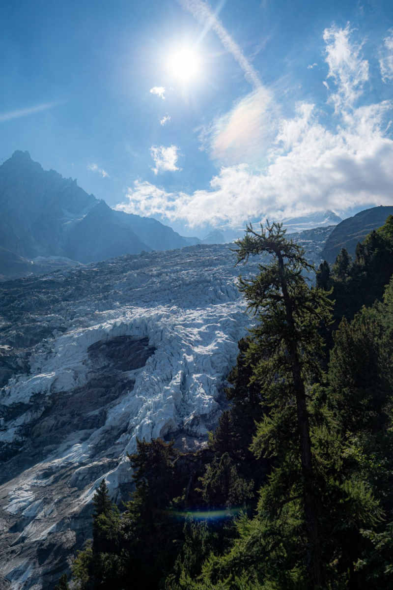 Wall Poster - Geyser in Chamonix