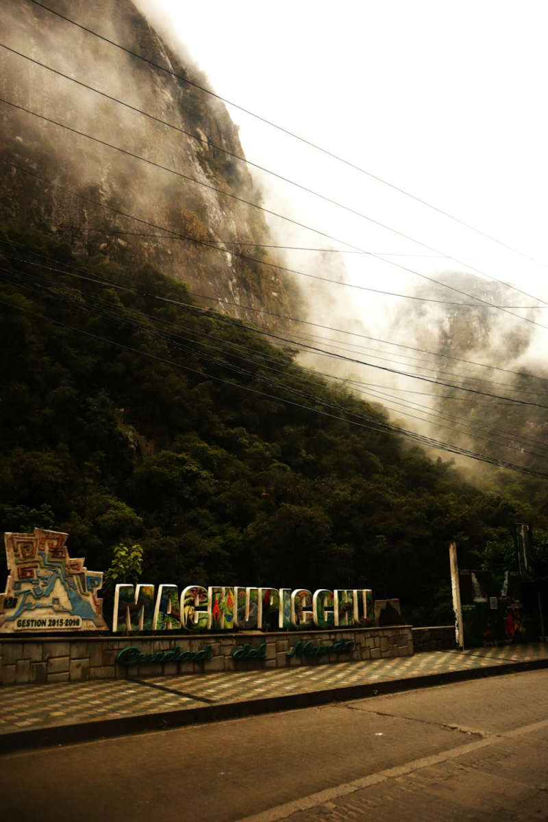 Wall Poster - Geyser in Machu Picchu