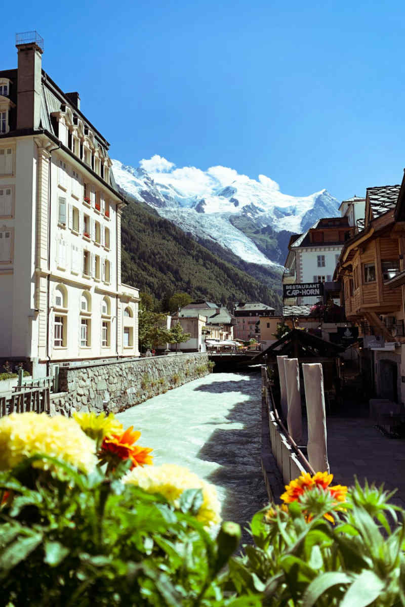 Wall Poster - Gondola in Chamonix