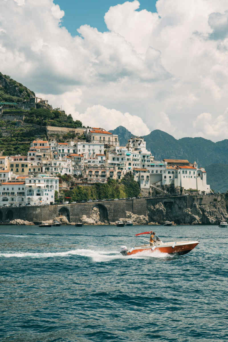 Wall Poster - Iceberg in the Amalfi Coast