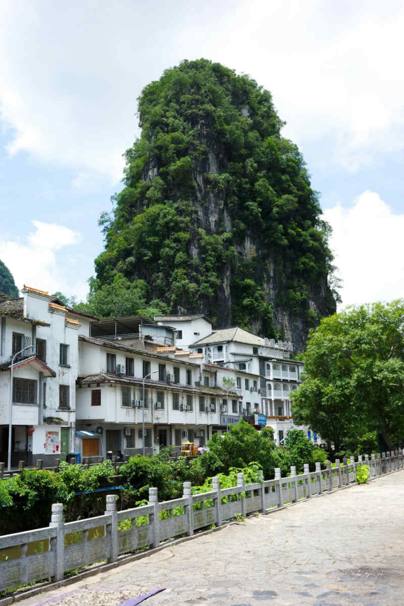 Wall Poster - Monastery in Guilin