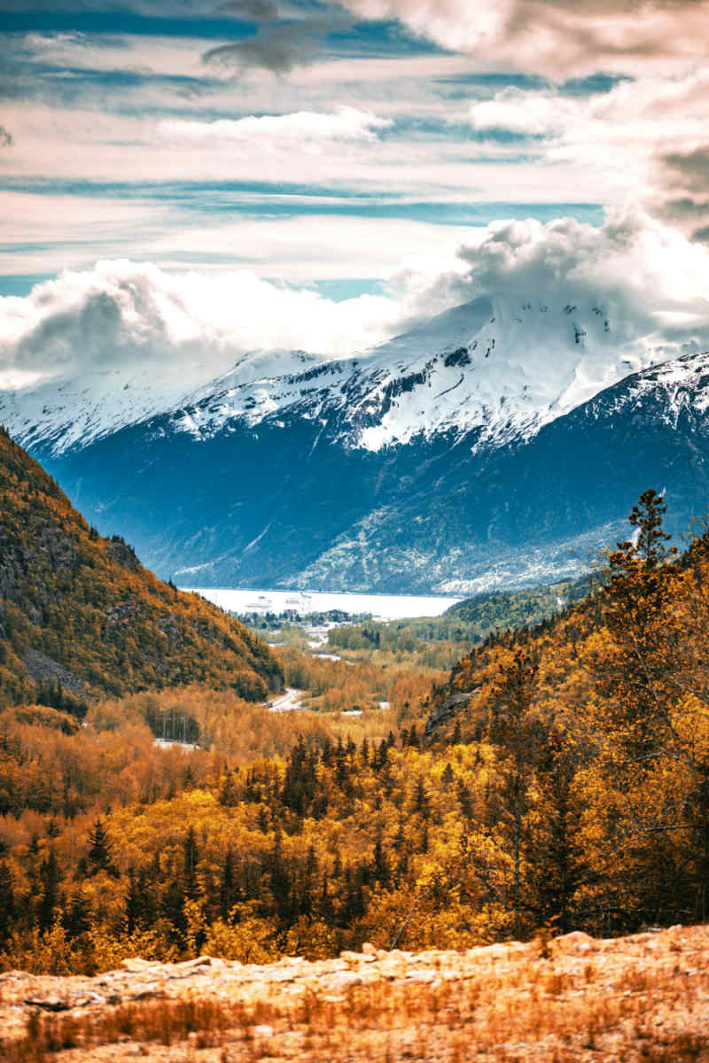 Wall Poster - Mountain Range in Alaska