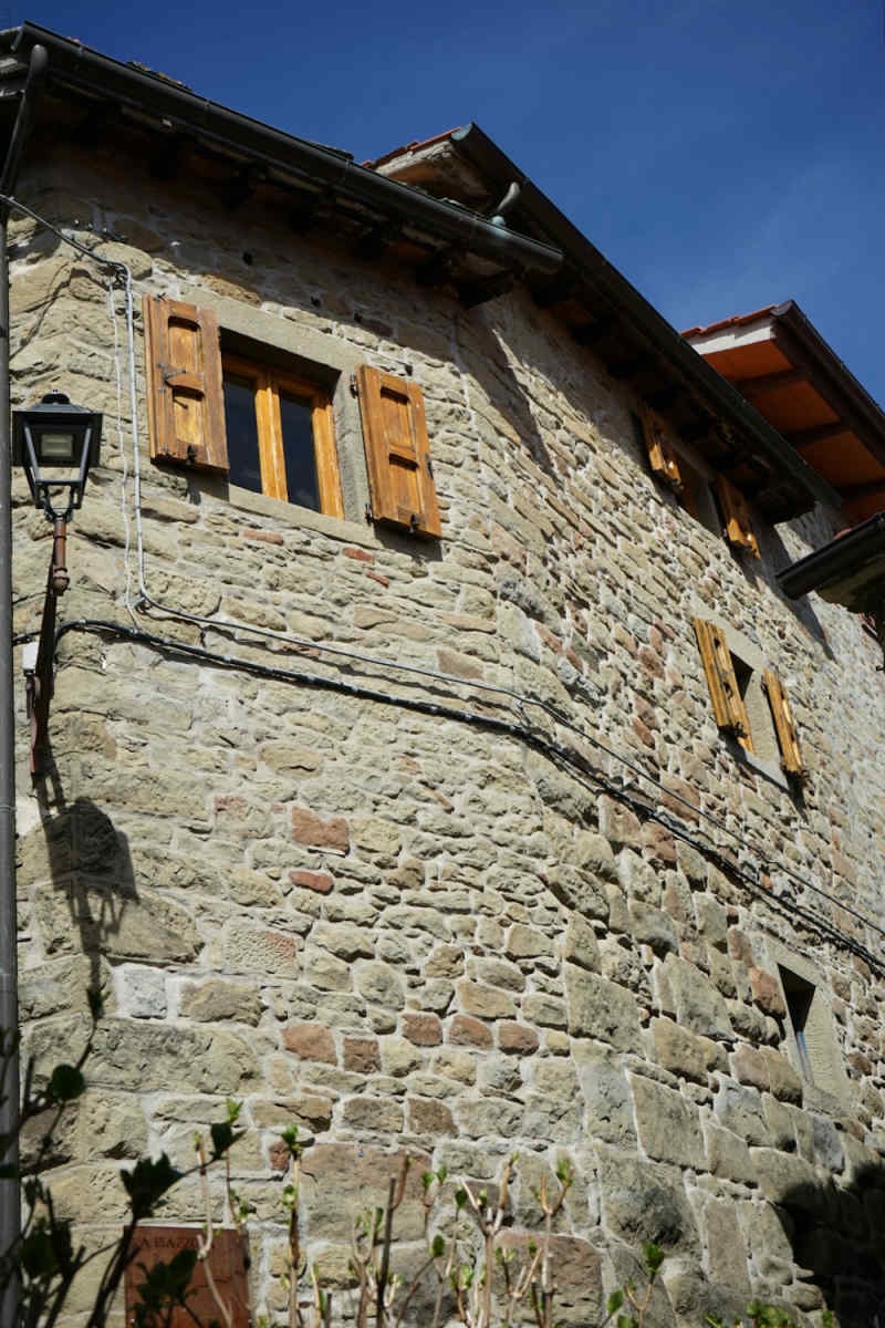 Wall Poster - Mountain Village in Tuscany