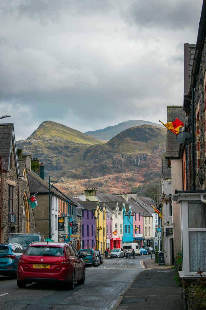 Wall Poster - Mountain Village in Wales